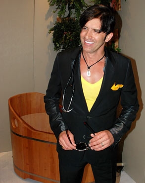 Dr. Rey